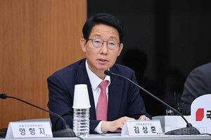 [이억원 인청-8] "기재부 이후 사외이사로 억대연봉 챙겼는데?" - 뉴스 썸네일 이미지